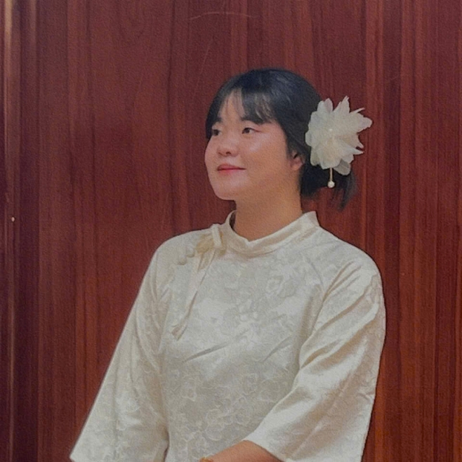 NGUYỄN THỊ HOÀI THƯƠNG